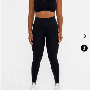 SETactive SCULPTFLEX™ LEGGINGS in ONYX